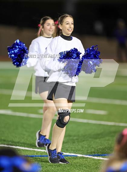 Thumbnail 3 in Grandview vs. Douglas County (CHSAA 5A First Round) photogallery.