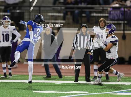 Thumbnail 3 in Grandview vs. Douglas County (CHSAA 5A First Round) photogallery.