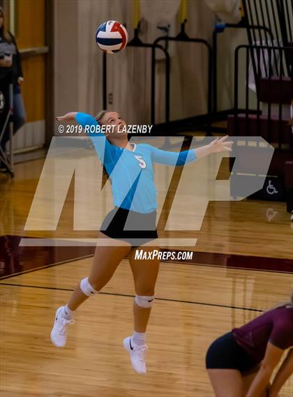 Thumbnail 2 in A&M Consolidated vs. Rouse photogallery.