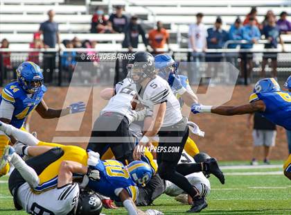 Thumbnail 3 in Madison vs. Oscar Smith (VHSL Class 6 Final) photogallery.