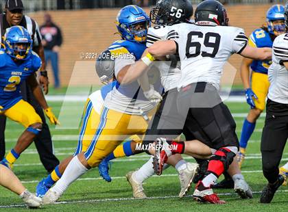 Thumbnail 1 in Madison vs. Oscar Smith (VHSL Class 6 Final) photogallery.