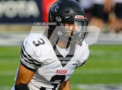 Thumbnail 3 in Madison vs. Oscar Smith (VHSL Class 6 Final) photogallery.