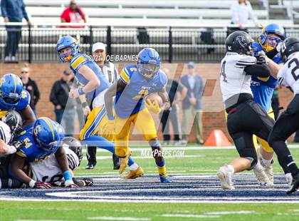 Thumbnail 2 in Madison vs. Oscar Smith (VHSL Class 6 Final) photogallery.