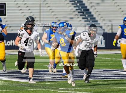 Thumbnail 1 in Madison vs. Oscar Smith (VHSL Class 6 Final) photogallery.