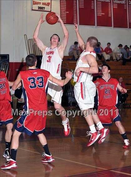 Thumbnail 2 in Smithtown East @ East Islip photogallery.