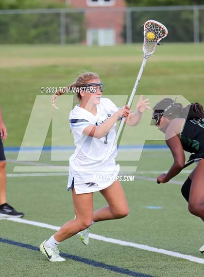 Thumbnail 1 in Durham Academy @ Charlotte Latin (NCISAA D1 Semifinal) photogallery.