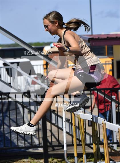 Thumbnail 2 in Warner Eagles Invitational photogallery.