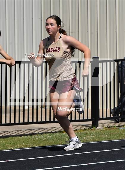 Thumbnail 1 in Warner Eagles Invitational photogallery.