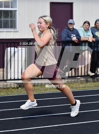 Thumbnail 1 in Warner Eagles Invitational photogallery.