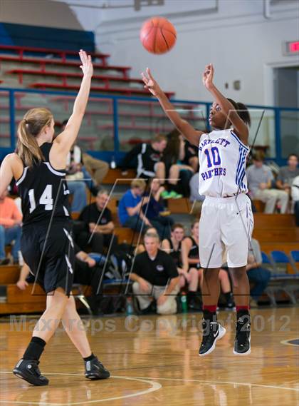 Thumbnail 2 in Fellowship of Christian Athletes @ Bartlett photogallery.