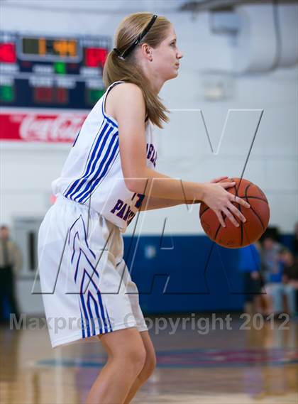 Thumbnail 2 in Fellowship of Christian Athletes @ Bartlett photogallery.