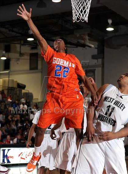 Thumbnail 3 in West Valley vs. Bishop Gorman (MLK Inland Invitational) photogallery.