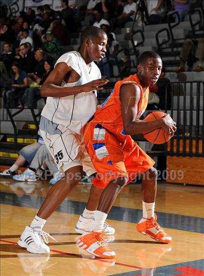 Thumbnail 2 in West Valley vs. Bishop Gorman (MLK Inland Invitational) photogallery.