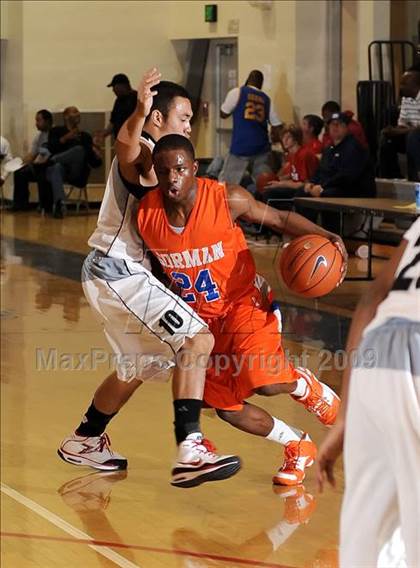 Thumbnail 2 in West Valley vs. Bishop Gorman (MLK Inland Invitational) photogallery.