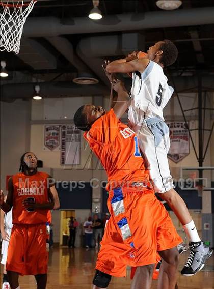 Thumbnail 2 in West Valley vs. Bishop Gorman (MLK Inland Invitational) photogallery.