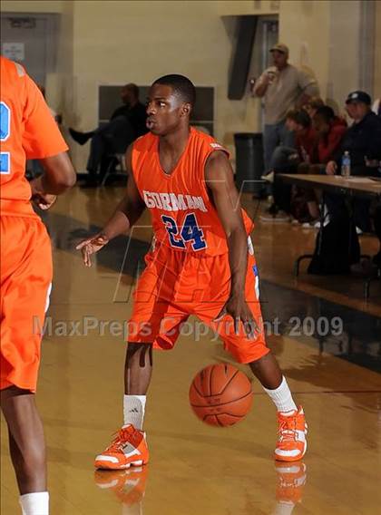 Thumbnail 1 in West Valley vs. Bishop Gorman (MLK Inland Invitational) photogallery.