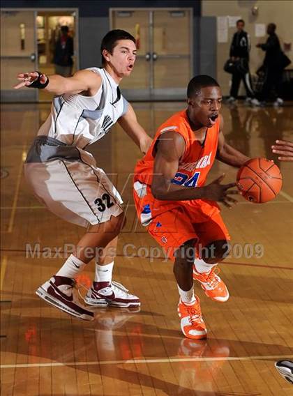 Thumbnail 3 in West Valley vs. Bishop Gorman (MLK Inland Invitational) photogallery.