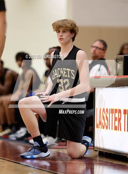 Thumbnail 3 in Sprayberry @ Lassiter photogallery.