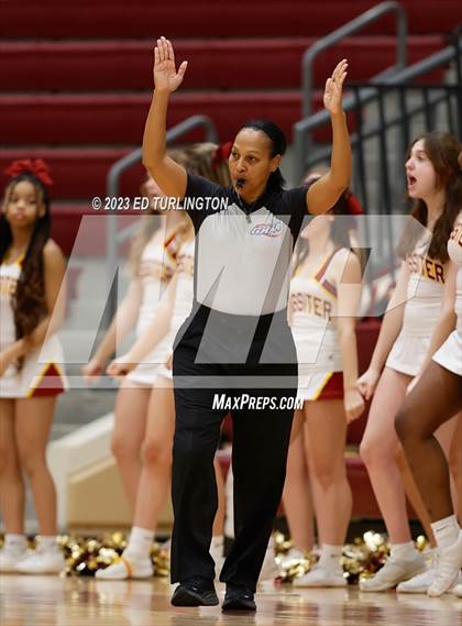 Thumbnail 3 in Sprayberry @ Lassiter photogallery.