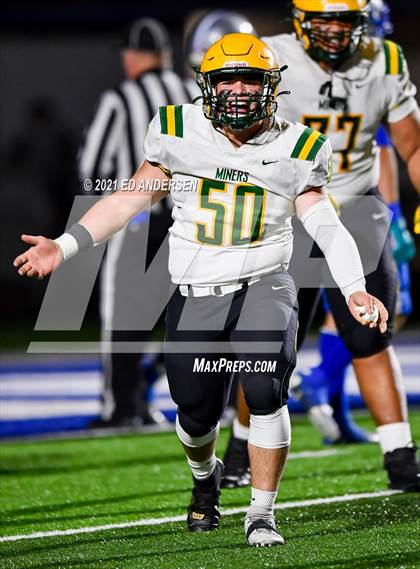Thumbnail 3 in Bishop Manogue @ McQueen (NIAA 5A Northern Final) photogallery.