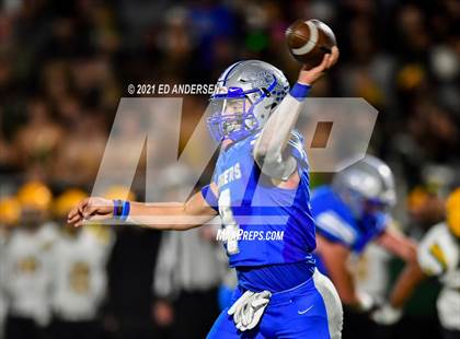 Thumbnail 1 in Bishop Manogue @ McQueen (NIAA 5A Northern Final) photogallery.