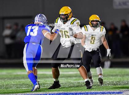 Thumbnail 3 in Bishop Manogue @ McQueen (NIAA 5A Northern Final) photogallery.