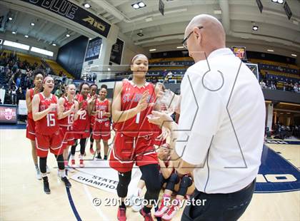 Thumbnail 3 in St. John's vs. Georgetown Visitation Prep (DCSAA Final) photogallery.
