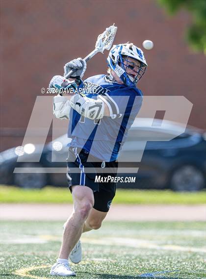 Thumbnail 1 in Medfield vs. Scituate (MIAA Division 3 Final) photogallery.