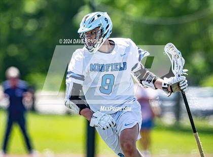 Thumbnail 1 in Medfield vs. Scituate (MIAA Division 3 Final) photogallery.