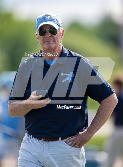 Thumbnail 1 in Medfield vs. Scituate (MIAA Division 3 Final) photogallery.