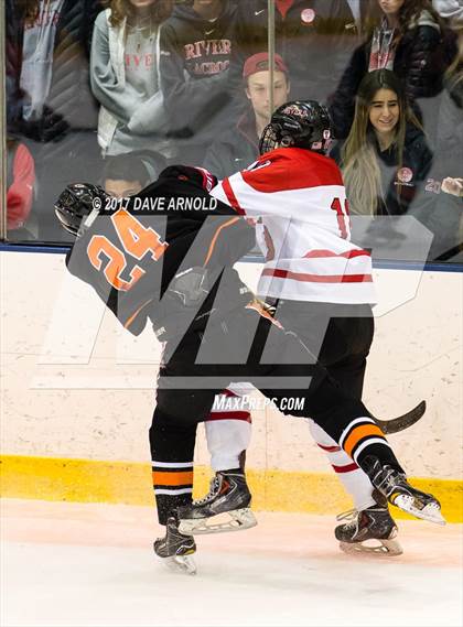 Thumbnail 2 in Rivers vs. Kimball Union Academy (NEPSAC Elite 8 Final) photogallery.