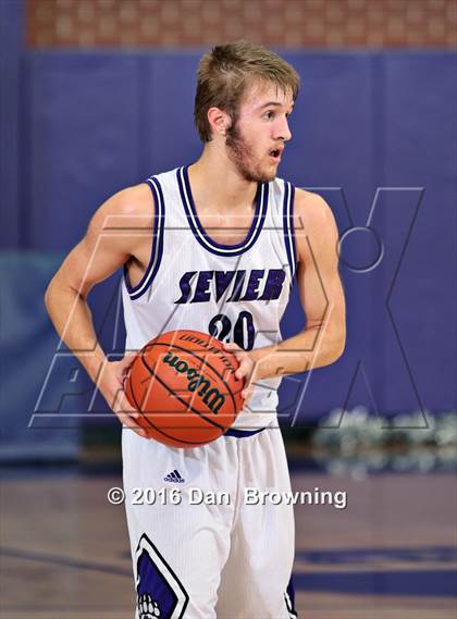 Thumbnail 1 in Morristown-Hamblen West @  Sevier County photogallery.
