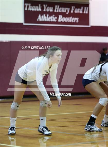 Thumbnail 1 in Fraser vs Grosse Pointe South (MHSAA Regional Quarterfinal) photogallery.