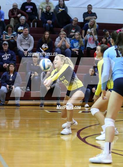 Thumbnail 1 in Fraser vs Grosse Pointe South (MHSAA Regional Quarterfinal) photogallery.