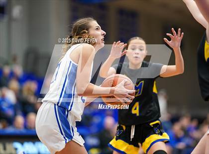 Thumbnail 3 in Mukwonago @ Waukesha West photogallery.