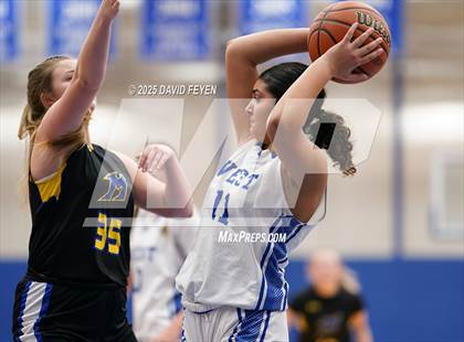 Thumbnail 2 in Mukwonago @ Waukesha West photogallery.