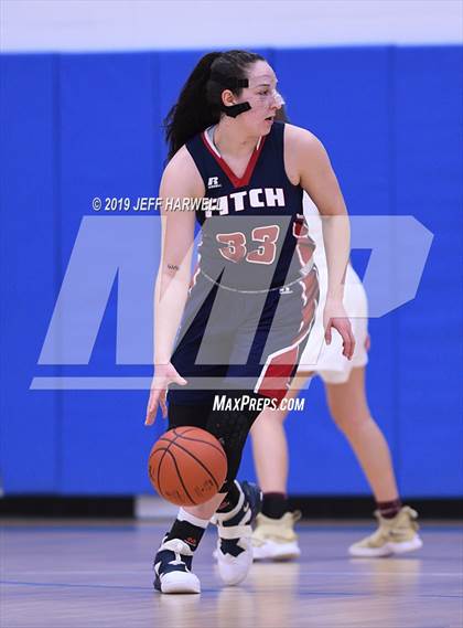 Thumbnail 3 in Austintown-Fitch vs. Stow-Munroe Falls (OHSAA Division 1 District Semifinal) photogallery.