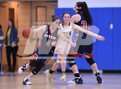 Thumbnail 3 in Austintown-Fitch vs. Stow-Munroe Falls (OHSAA Division 1 District Semifinal) photogallery.