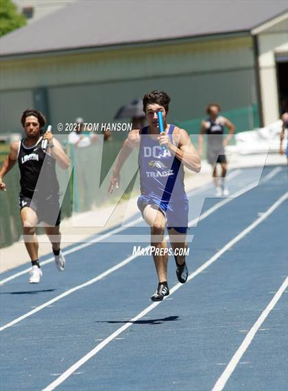 Thumbnail 3 in University Bulldog Invitational photogallery.