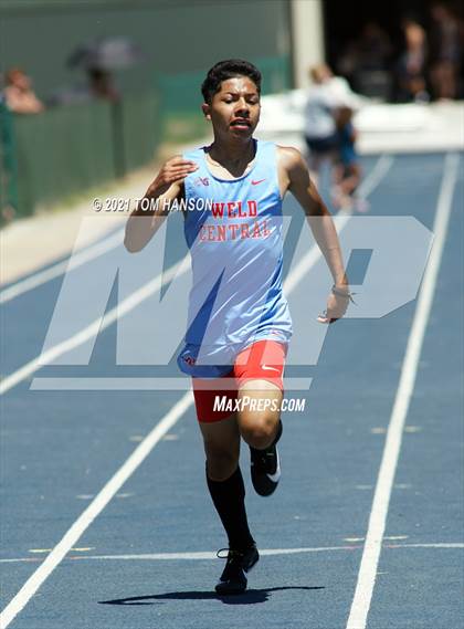 Thumbnail 3 in University Bulldog Invitational photogallery.