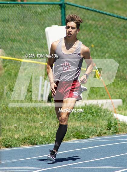 Thumbnail 2 in University Bulldog Invitational photogallery.