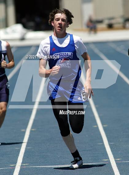 Thumbnail 2 in University Bulldog Invitational photogallery.