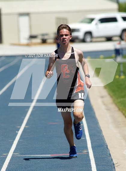 Thumbnail 3 in University Bulldog Invitational photogallery.
