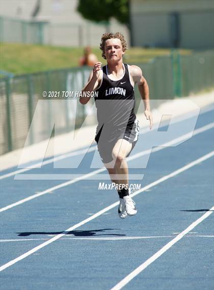 Thumbnail 3 in University Bulldog Invitational photogallery.