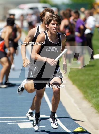 Thumbnail 1 in University Bulldog Invitational photogallery.