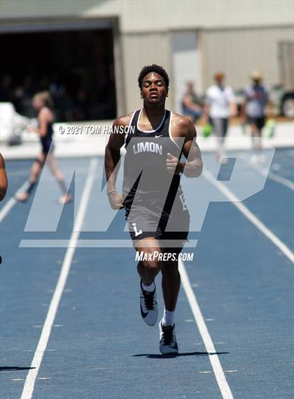 Thumbnail 2 in University Bulldog Invitational photogallery.