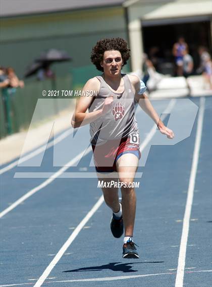 Thumbnail 1 in University Bulldog Invitational photogallery.