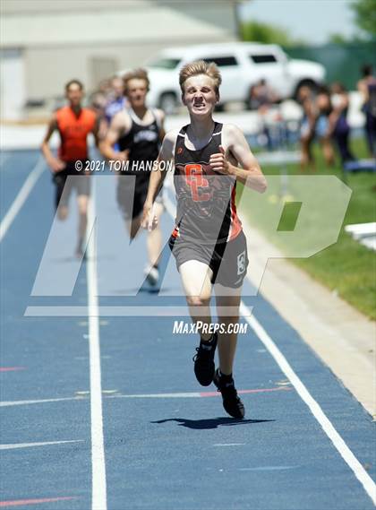 Thumbnail 3 in University Bulldog Invitational photogallery.