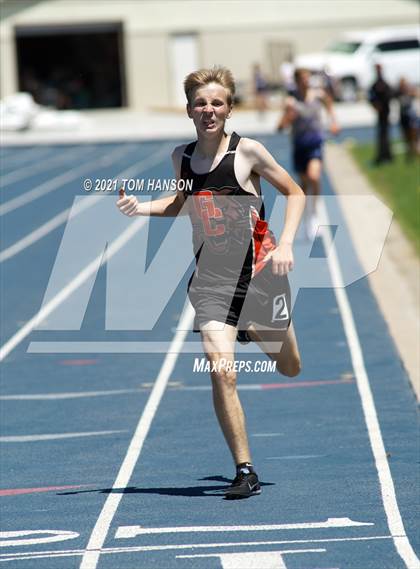 Thumbnail 2 in University Bulldog Invitational photogallery.