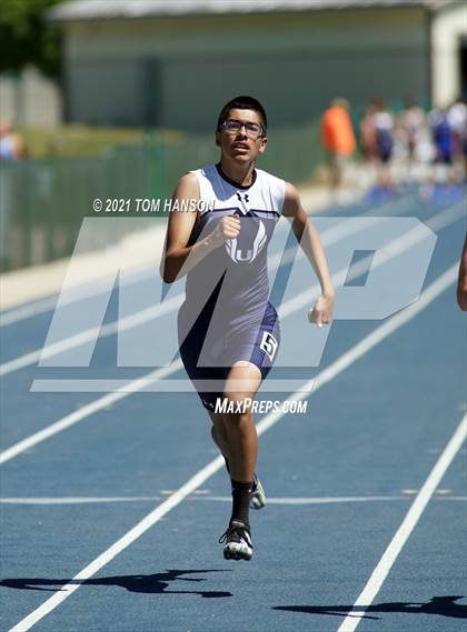 Thumbnail 3 in University Bulldog Invitational photogallery.
